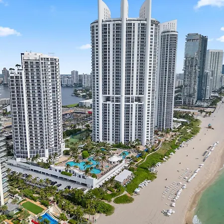 Lujoso Apartamento En Playa De Sunny Isles Beach Exterior photo
