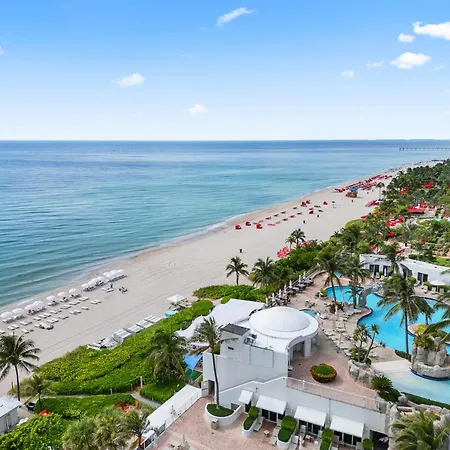 Lujoso Apartamento En Playa De Sunny Isles Beach Exterior photo